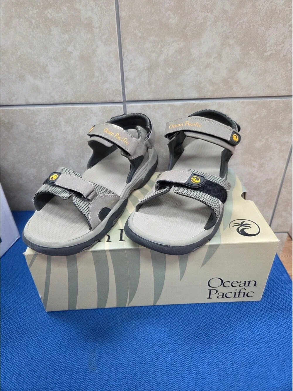 Ocean Pacific Men's Beige and Black Sport Sandals Size 12 NIB
